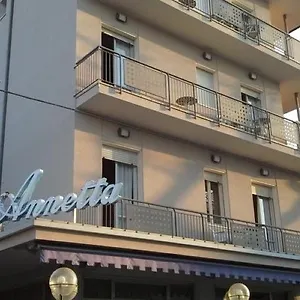 annetta.emilia-romagnahotels.net/