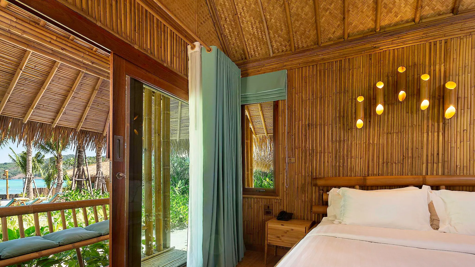 Phi Phi Coco Beach Resort Thailandia